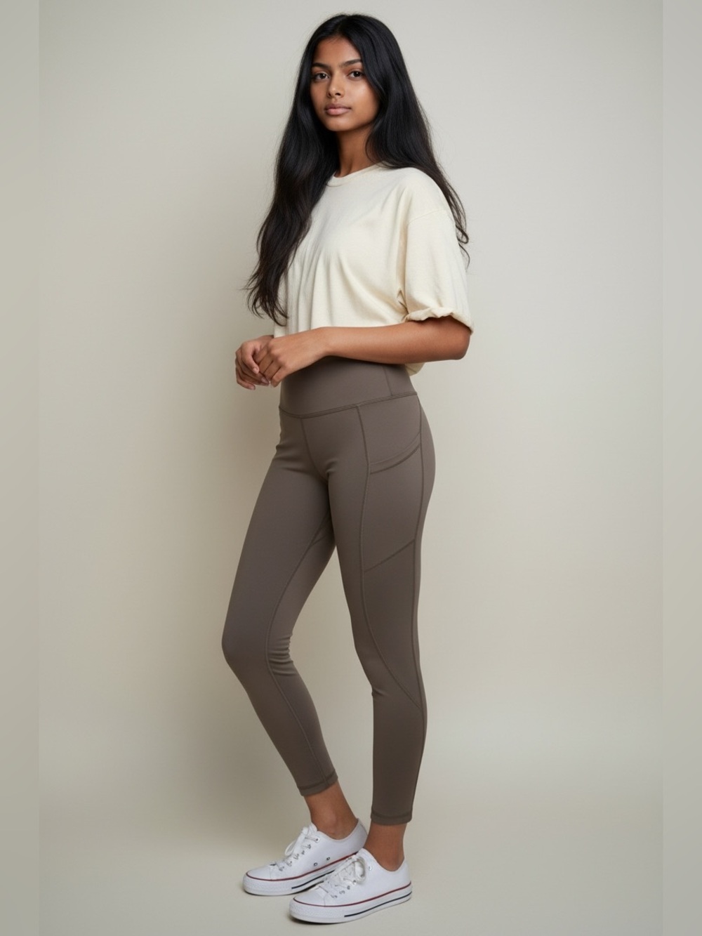 aerie Offline High-Rise 7/8 Legging in Taupe Brown